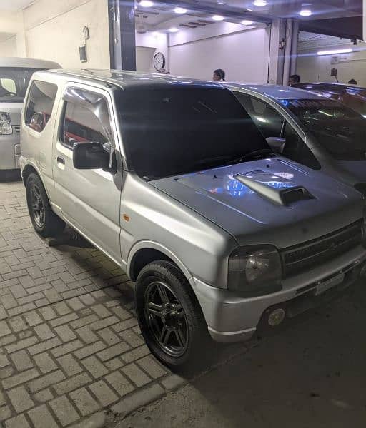 Suzuki Jimny 2011 3