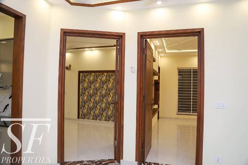 10 Marla Brand New Upper Portion With Separate Entrance Is Available For Rent In Jasmine Block Bahria Town Lahore 8