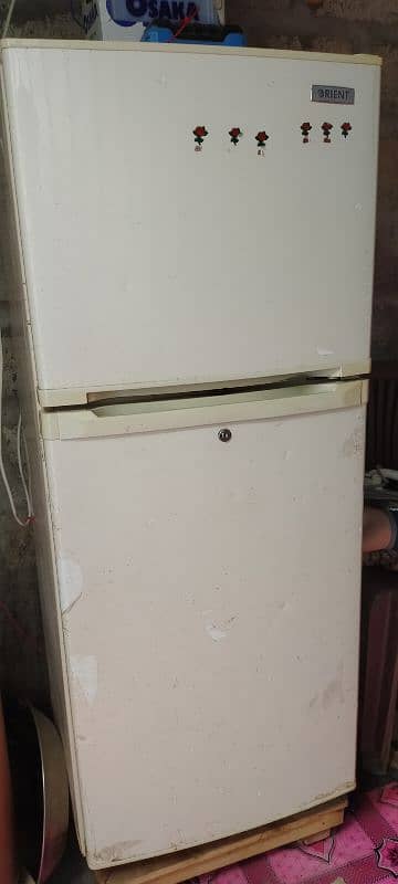 Orient fridge , Good condition 3