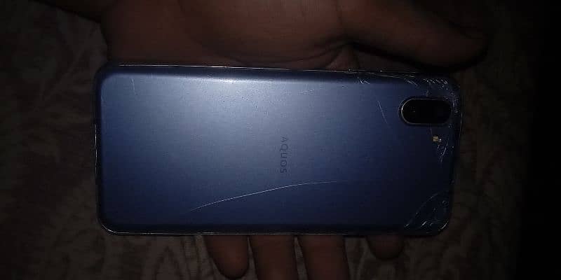 Aquos Sharp R2 back Brack Ha Or koi masla ni 4/64 Exchange Possible 3