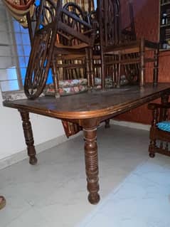 Dining Table with 6 chairs