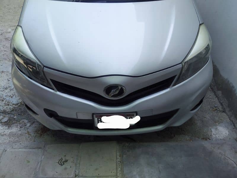 Toyota Vitz 2011/14 11