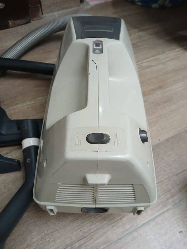 Vacum cleaner Panasonic 2