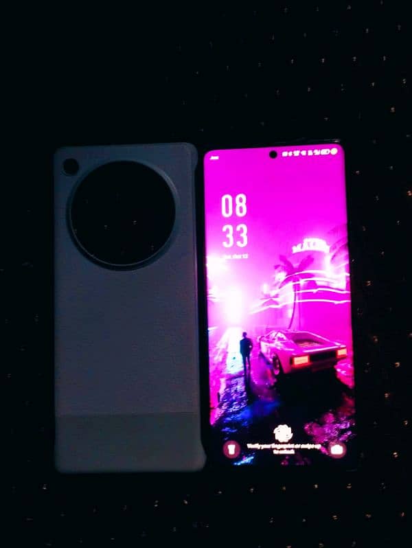 infinix zero 40. ram 8+8 rom 256. condition. 10/10 0