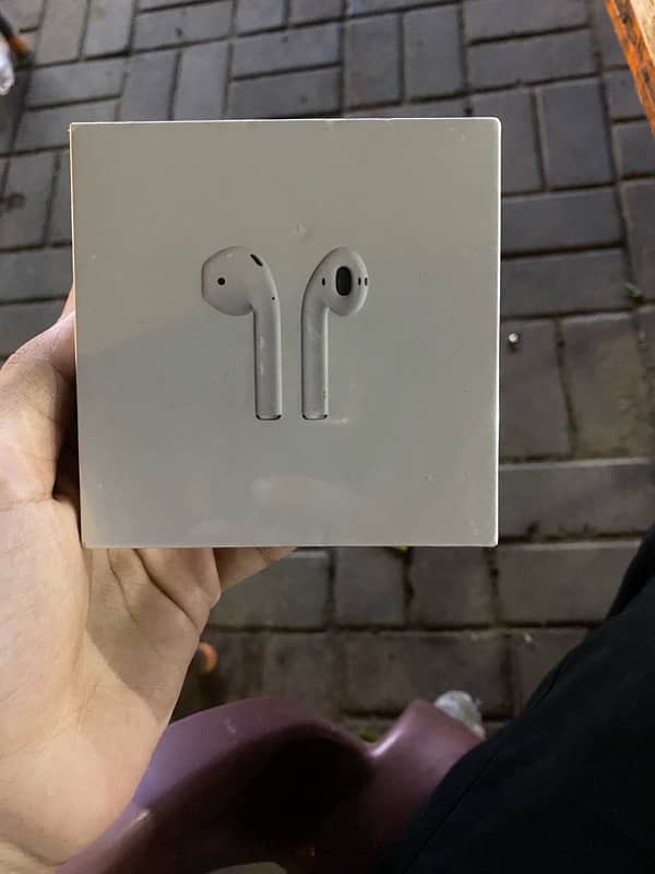 Apple Airpods second generation 2