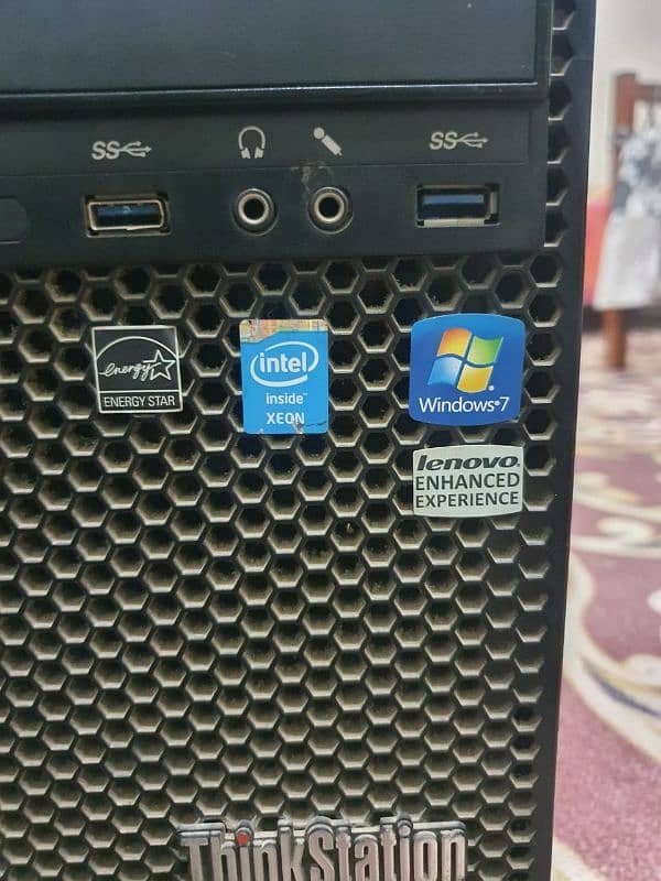 Gaming pc Intel xeon e5 1660 with Amd graphics card 6