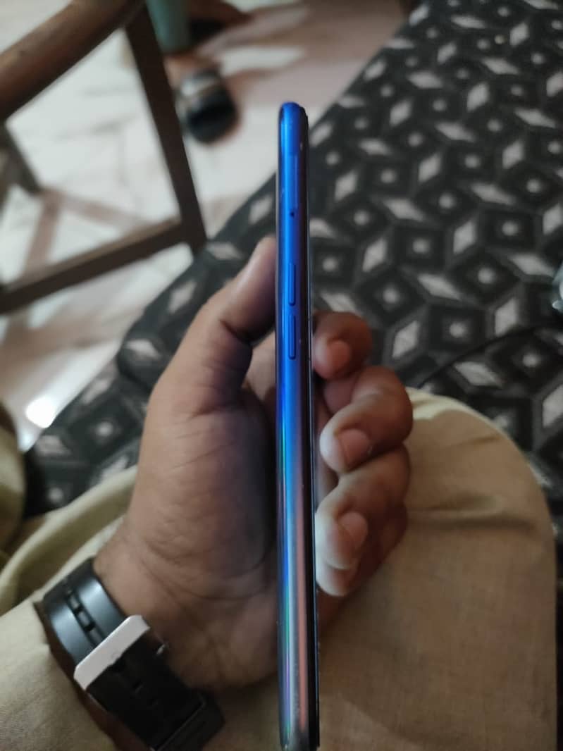 OPPO A54 5