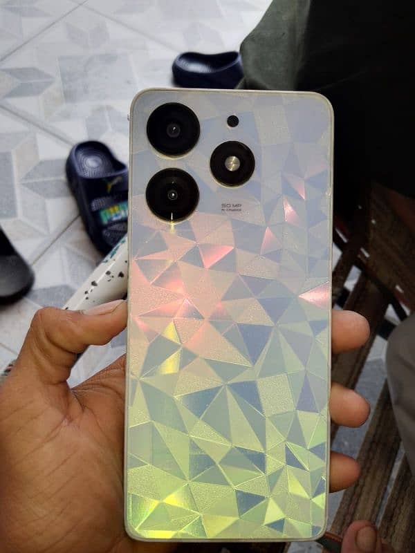 Tecno spark 10 pro 0