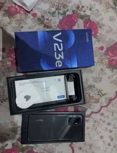 vivo v23e 8 128 with original box charger 0