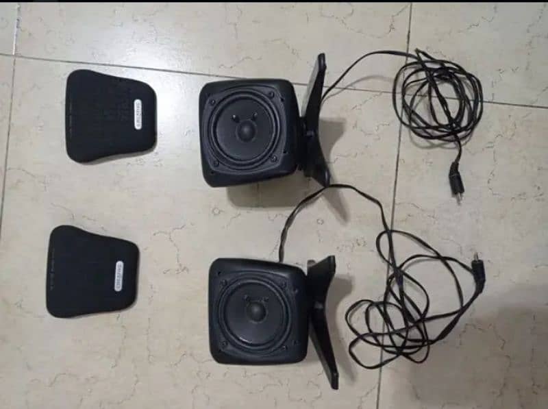 Computer Speakers 3