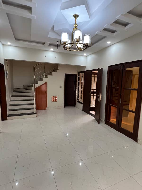 Sami Corner 80FT Road Villa with Huge Garden area near Chirpy Park 12