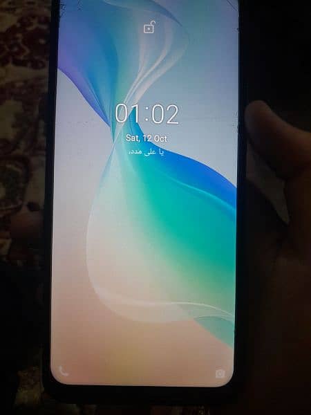 vivo y21 4/64 with box urgent sale 3