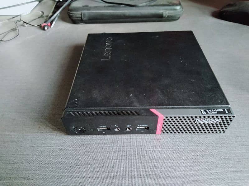 Lenovo ThinkCentre M715q Tiny (2nd gen) 9