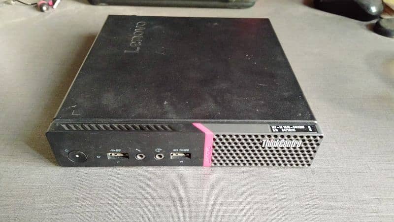 Lenovo ThinkCentre M715q Tiny (2nd gen) 10