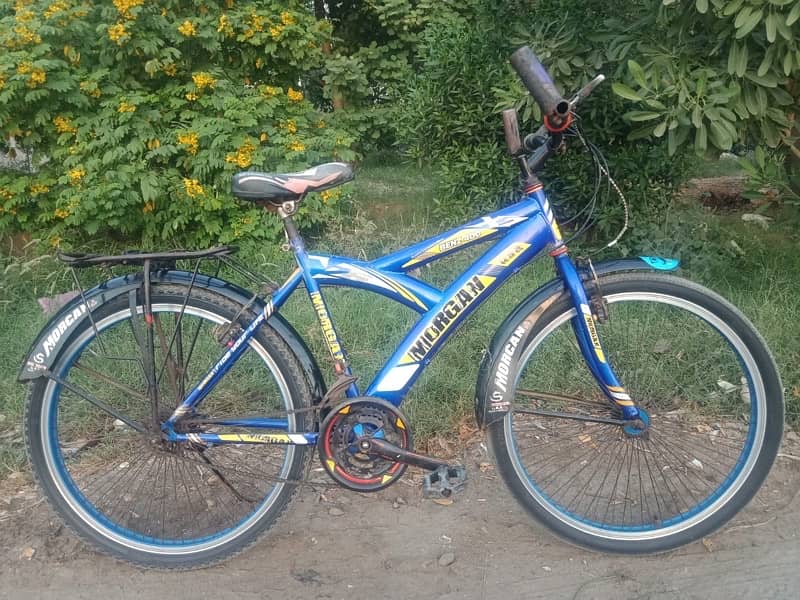 15,00026 size bicycle in good condition Contect # 0309-6070208 6