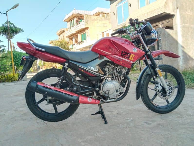 YAMAHA YBR G  MODEL 2021/22 REGISTER ALL PUNJAB  CONDITION GOOD 1