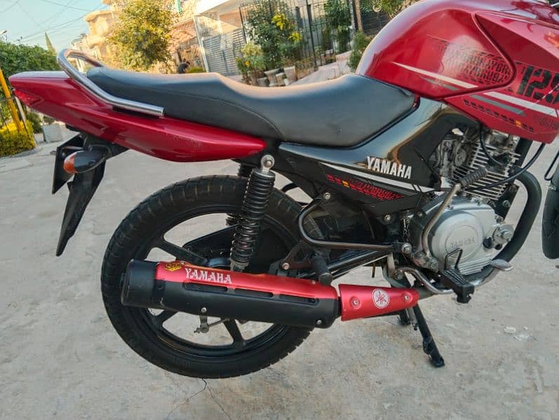 YAMAHA YBR G  MODEL 2021/22 REGISTER ALL PUNJAB  CONDITION GOOD 5