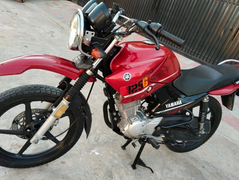 YAMAHA YBR G  MODEL 2021/22 REGISTER ALL PUNJAB  CONDITION GOOD 6