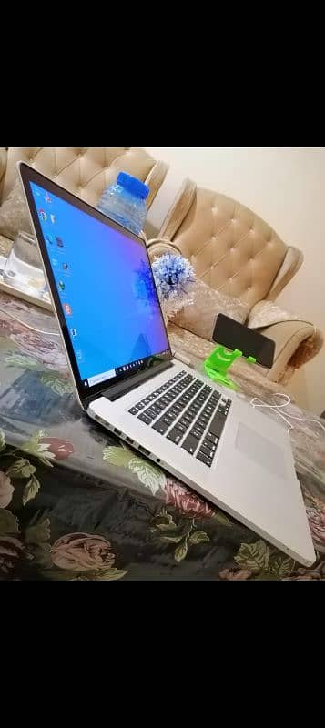 Apple MacBook Pro A1398 6