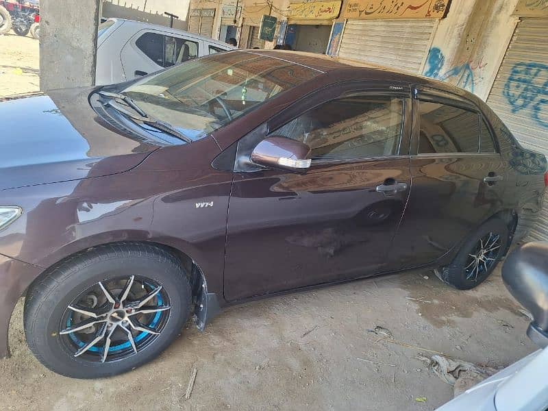 Toyota Corolla GLI 2012 4