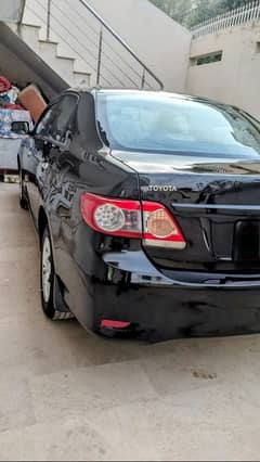 Toyota Corolla XLI 2014 limited edition 1st owner 0