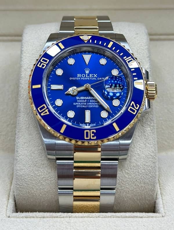 WATCH BUYER / Rolex GMT-Master II Hublot Classic Fusion Cartier Tank 3