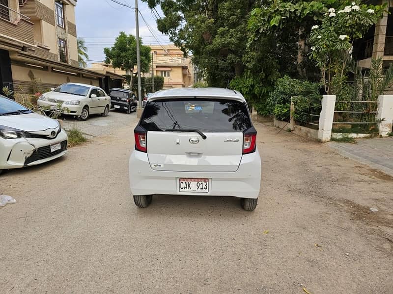 Daihatsu Mira 2022 XSA III Pearl White 9