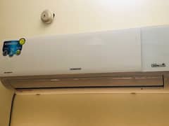 Kenwood FULL DC inverter AC run on just 1.7 Ampere 15 days used 0