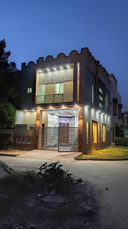 3 double story corner new house for sale four season housing society sumandri road Faisalabad 2