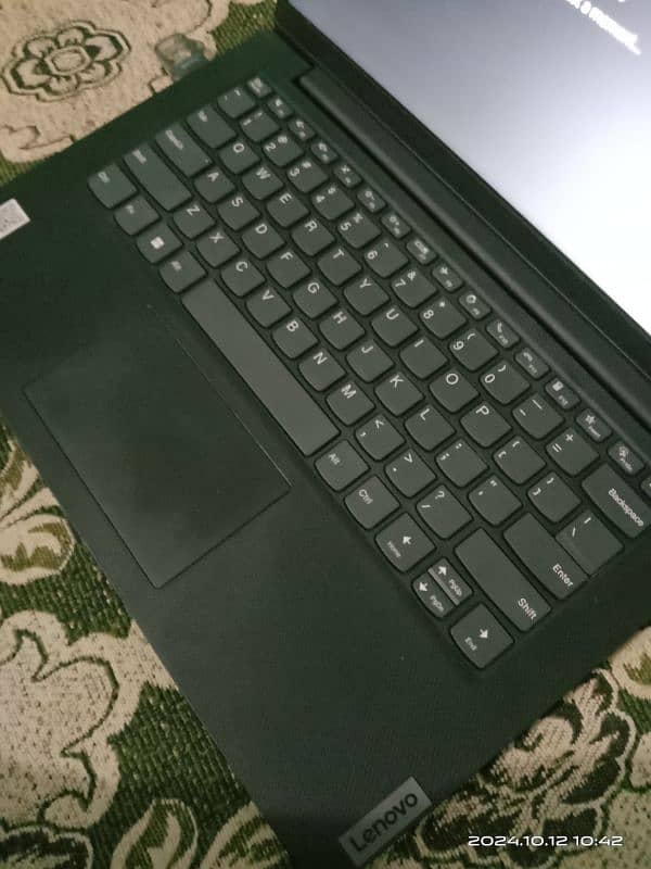 Lenovo i5 | 12th gen | 4GB RAM (DDR4) | 256GB SSD | 4GB GPU (intel) 1