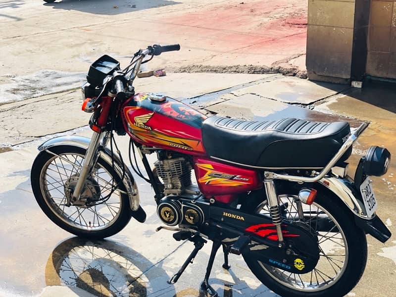 Honda united A1 condition sab okay one hand use ha 2