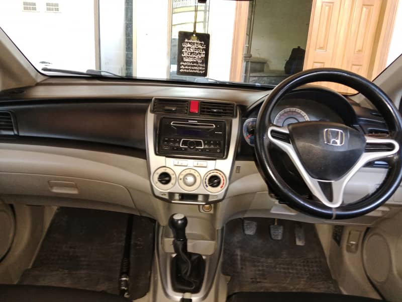 Honda City 1.3 IVTEC 12