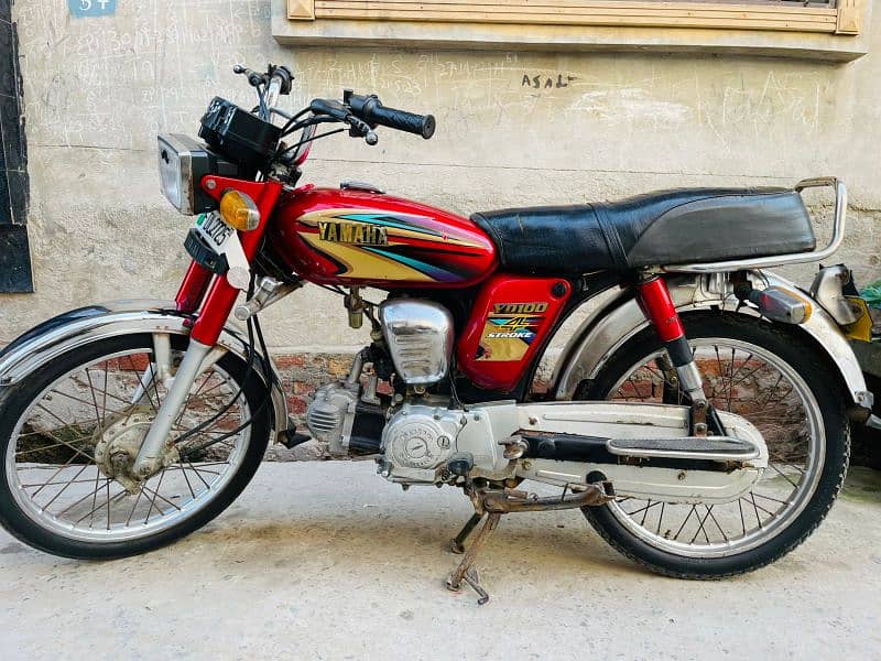 Yamaha 100 CC  0316-1667742 2