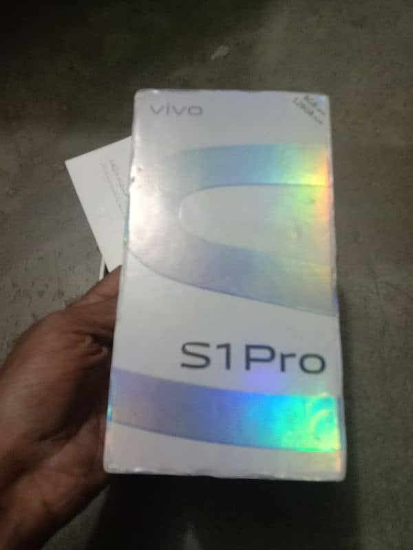 s1pro 10/9 condition he all okay charger box available(03112430980) 2