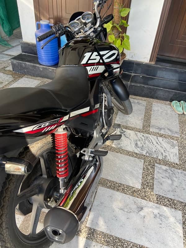 Honda CB 150F 2023 Black 8