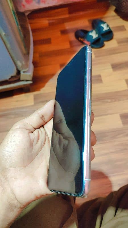 IPHONE 11 pro max 64Gb (FU) 2