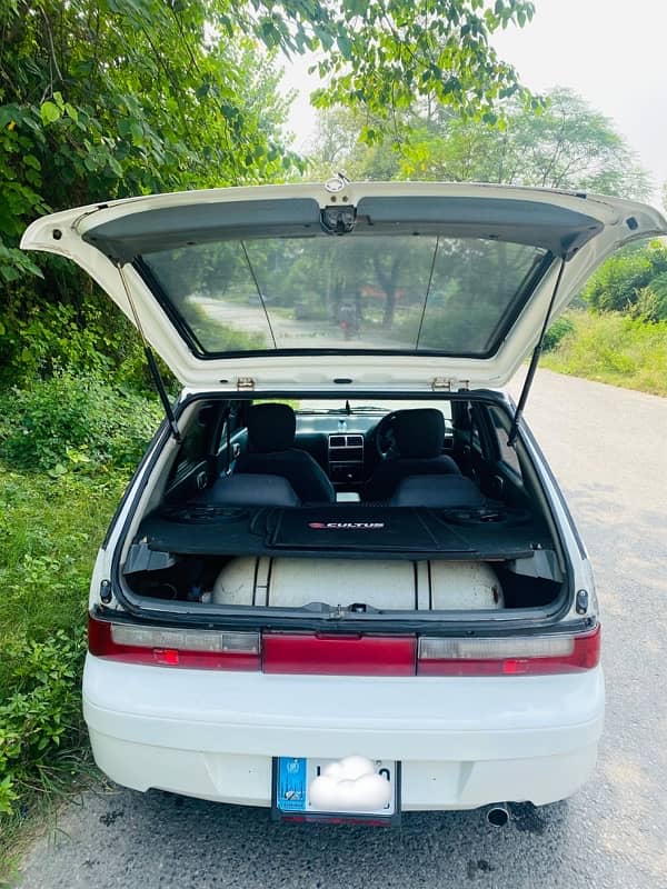 Suzuki Cultus VXR 6