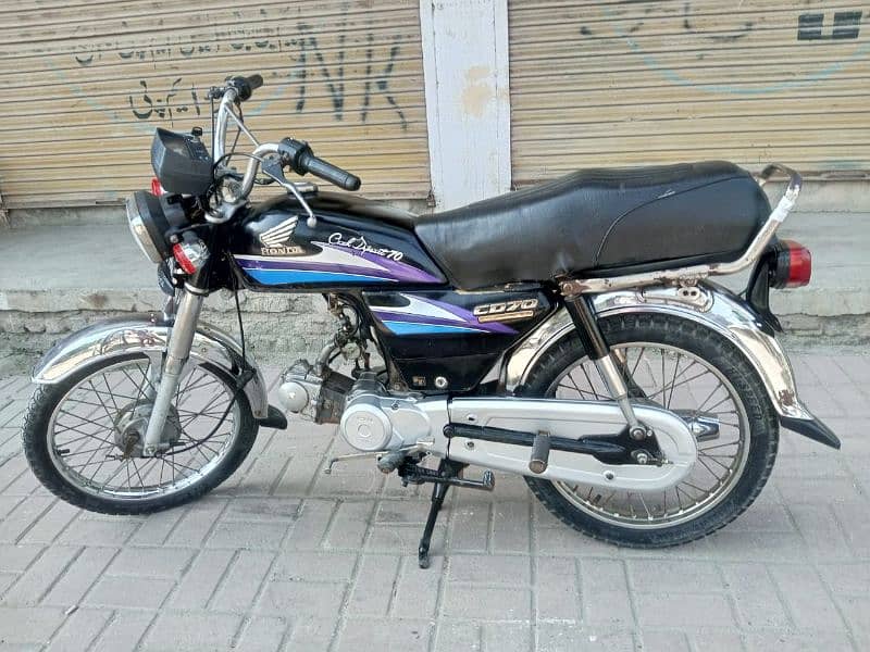 Honda 70 Model 2006 Sialkot Number 17