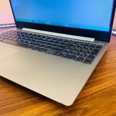 Lenovo Ideapad 330s i3 4GB 128GB SSD Nvme2.0