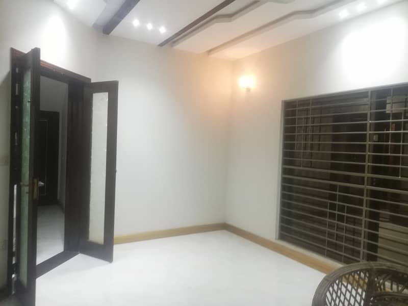 10 MARLA LOWER PORTION FOR RENT IN SECTOR C BAHRIA TOWN LAHORE 2