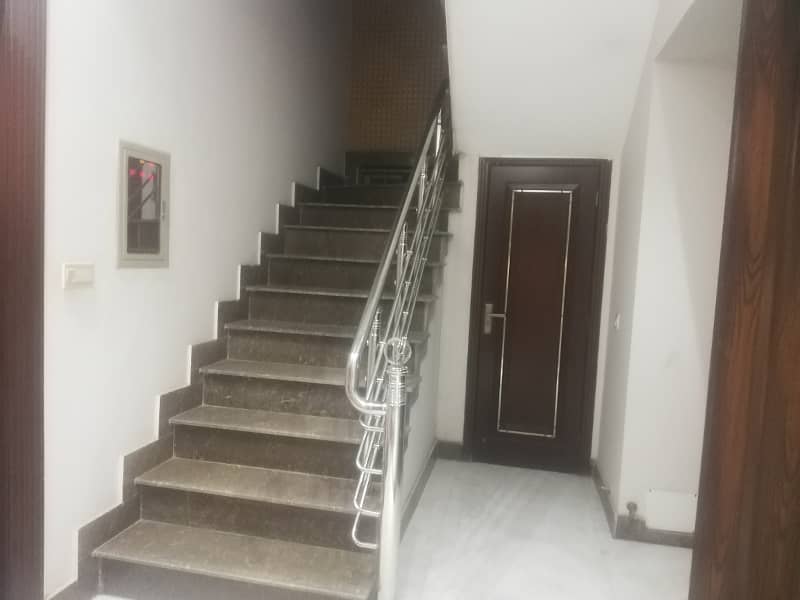 10 MARLA LOWER PORTION FOR RENT IN SECTOR C BAHRIA TOWN LAHORE 3