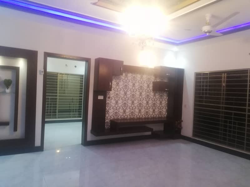 10 MARLA LOWER PORTION FOR RENT IN SECTOR C BAHRIA TOWN LAHORE 4