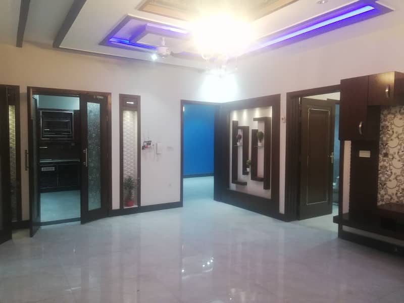 10 MARLA LOWER PORTION FOR RENT IN SECTOR C BAHRIA TOWN LAHORE 5