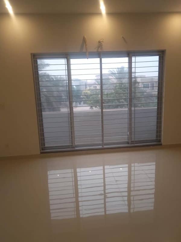 1 KANAL UPPER PORTION FOR RENT IN SECTOR C BAHRIA TOWN LAHORE 5