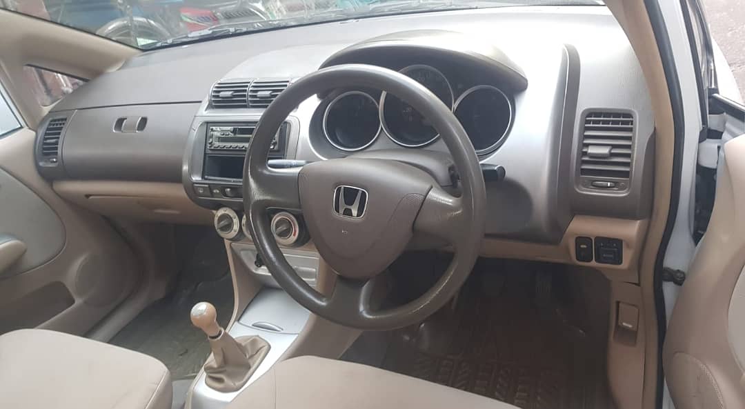 Honda City 2006 Model manual 6