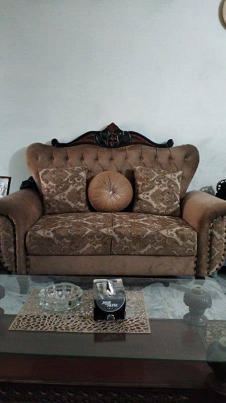 2 seater chinioti sofa 0