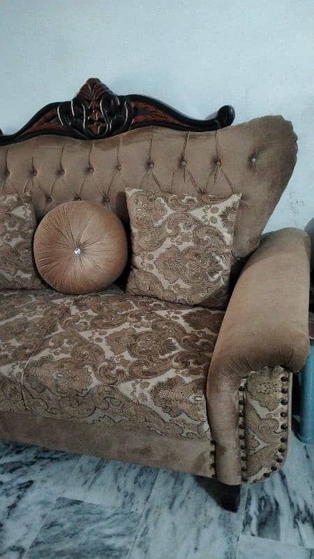 2 seater chinioti sofa 1