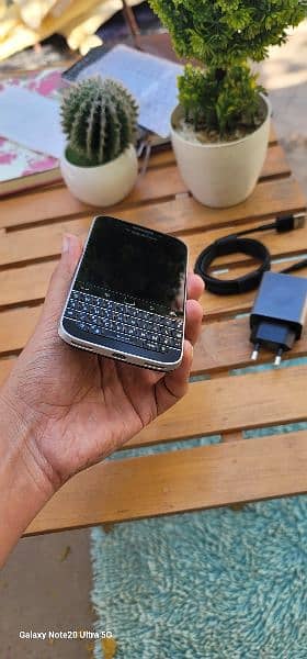 Blackberry Q20 classic New condition (PTA official approved) 1