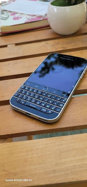 Blackberry Q20 classic New condition (PTA official approved) 2