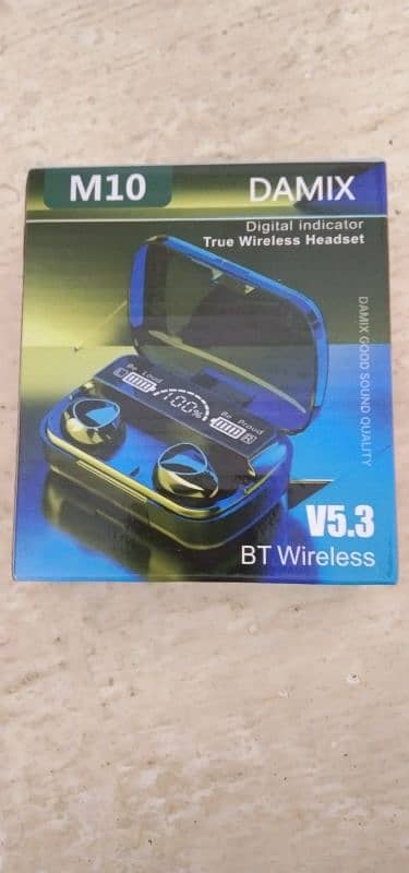 M10 wireless headset 2